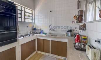 Imagem 4: 4 dormitórios, 1 suítes, 5 vagas na garagem