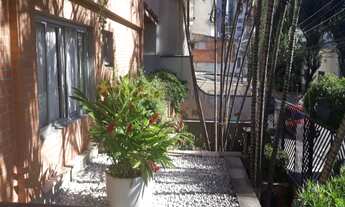 Imagem: 2 dormitórios, 1 vaga na garagem