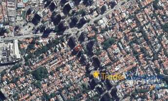 Imagem 2: 3 vagas na garagem