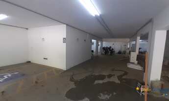 Imagem 2: 4 vagas na garagem