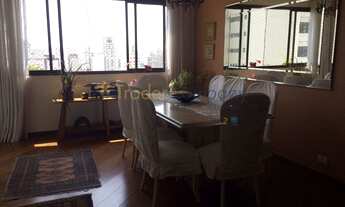 Imagem: 4 dormitórios, 1 suítes, 2 vagas na garagem