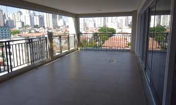 Imagem: 4 dormitórios, 4 suíte, 4 vagas na garagem