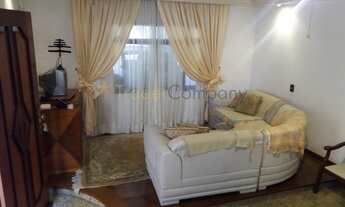 Imagem 2: 4 dormitórios, 1 suítes, 2 vagas na garagem