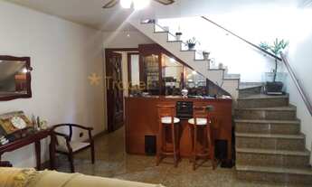 Imagem 3: 4 dormitórios, 1 suítes, 2 vagas na garagem