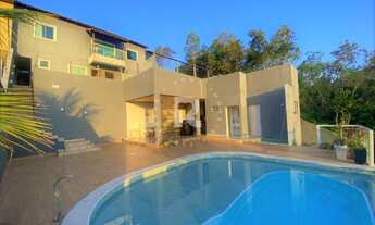 Imagem: 4 dormitórios, 1 suítes, 3 banheiro, 2