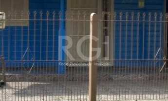 Imagem 2: ![CDATA[CASA 02 DORMITORIOS BAIRRO BELEM VOVO, Porto Alegre]]