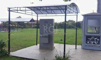 Imagem 5: ![CDATA[Ótima casa no condomínio Jardins do Prado bairro Hípica com 70m² Porto Alegre RS