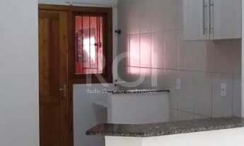 Imagem 6: ![CDATA[Casa em Hípica]]