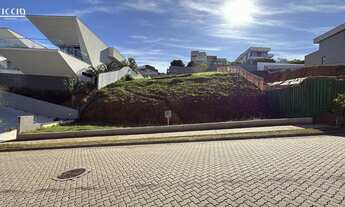 Imagem 3: 900M² de Área Construída, 900M² de Área Total