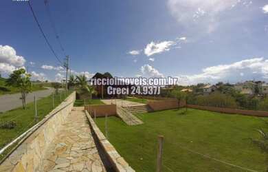 Imagem 7: 3 dormitórios, 1 suítes, 3 banheiro, 2 vagas na garagem, 240M² de Área Construída