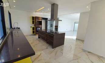 Imagem 7: 4 dormitórios, 4 suíte, 6 banheiro, 8 vagas na garagem, 450M² de Área Construída