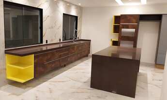 Imagem 5: 4 dormitórios, 4 suíte, 6 banheiro, 8 vagas na garagem, 450M² de Área Construída