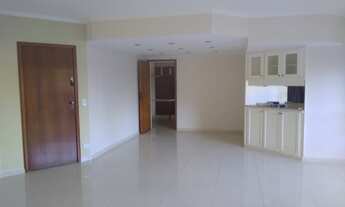 Imagem 2: 4 dormitórios, 1 suítes, 4 banheiro, 2 vagas na garagem, 168M² de Área Construída