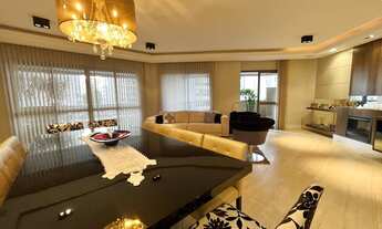 Imagem 6: 2 dormitórios, 2 suíte, 4 banheiro, 3 vagas na garagem, 220M² de Área Construída