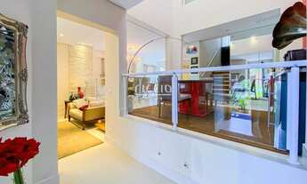 Imagem 2: 3 dormitórios, 3 suíte, 8 banheiro, 4 vagas na garagem, 400M² de Área Construída