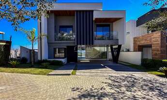 Imagem 4: 4 dormitórios, 4 suíte, 6 banheiro, 4 vagas na garagem, 470M² de Área Construída