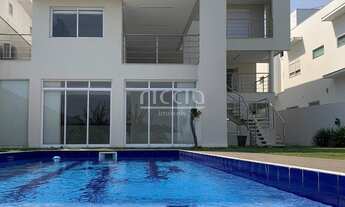 Imagem: 4 dormitórios, 4 suíte, 5 banheiro, 7