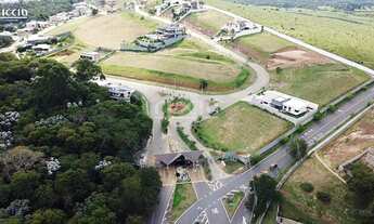 Imagem 3: 823M² de Área Construída, 823M² de Área Total