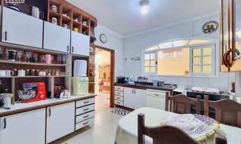 Imagem 6: 4 dormitórios, 2 suíte, 4 banheiro, 4 vagas na garagem, 185M² de Área Construída