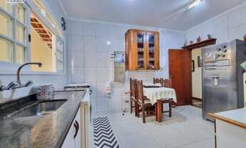 Imagem 7: 4 dormitórios, 2 suíte, 4 banheiro, 4 vagas na garagem, 185M² de Área Construída