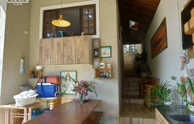 Imagem 5: 4 dormitórios, 2 suíte, 3 banheiro, 2 vagas na garagem, 200M² de Área Construída