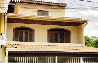 Imagem 3: 3 dormitórios na Rua Roberto Romeo Nogueira