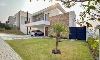 Imagem 4: 4 dormitórios, 4 suíte, 6 banheiro, 4 vagas na garagem, 297M² de Área Construída