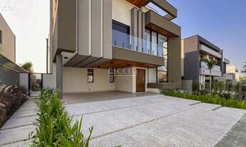 Imagem 4: 5 dormitórios, 5 suíte, 7 banheiro, 4 vagas na garagem, 450M² de Área Construída