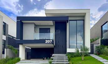 Imagem: 4 dormitórios, 4 suíte, 6 banheiro, 4