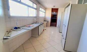 Imagem 7: 5 dormitórios, 2 suíte, 4 banheiro, 3 vagas na garagem, 340M² de Área Construída