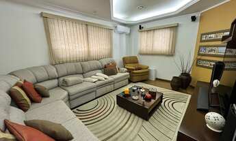 Imagem 6: 3 dormitórios, 2 suíte, 6 banheiro, 6 vagas na garagem, 454M² de Área Construída