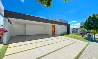 Imagem 3: 4 dormitórios, 3 suíte, 5 banheiro, 3 vagas na garagem, 263M² de Área Construída