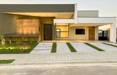 Imagem 3: 4 dormitórios, 4 suíte, 6 banheiro, 4 vagas na garagem, 600M² de Área Construída