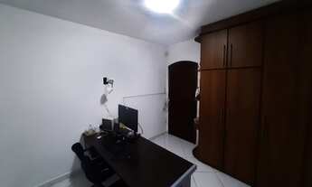 Imagem 6: 3 dormitórios, 1 suítes, 3 banheiro, 4 vagas na garagem, 123M² de Área Construída