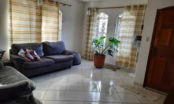 Imagem 2: 3 dormitórios, 1 suítes, 3 banheiro, 4 vagas na garagem, 123M² de Área Construída