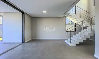 Imagem 5: 4 dormitórios, 4 suíte, 5 banheiro, 4 vagas na garagem, 370M² de Área Construída