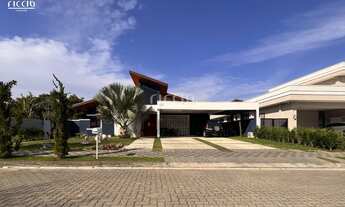 Imagem: 4 dormitórios, 4 suíte, 5 banheiro, 4