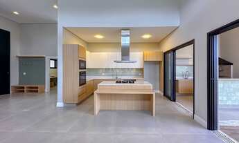 Imagem 3: 4 dormitórios, 3 suíte, 6 banheiro, 4 vagas na garagem, 250M² de Área Construída