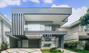 Imagem: 4 dormitórios, 4 suíte, 6 banheiro, 4