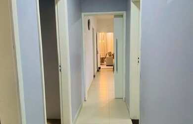 Imagem 7: 4 dormitórios, 2 suíte, 3 banheiro, 4 vagas na garagem, 250M² de Área Construída