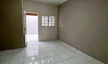 Imagem: 2 dormitórios, 1 suítes, 3 banheiro, 1