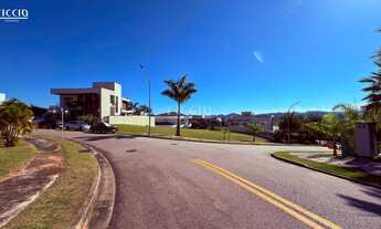 Imagem 4: 793M² de Área Construída, 793M² de Área Total