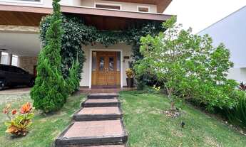 Imagem 3: 4 dormitórios, 4 suíte, 6 banheiro, 4 vagas na garagem, 380M² de Área Construída