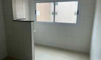 Imagem 2: 2 dormitórios, 1 suítes, 2 banheiro, 2 vagas na garagem, 75M² de Área Construída