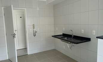 Imagem 5: 2 dormitórios, 1 suítes, 2 banheiro, 2 vagas na garagem, 75M² de Área Construída