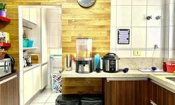 Imagem 4: 3 dormitórios, 1 suítes, 2 banheiro, 2 vagas na garagem, 100M² de Área Construída