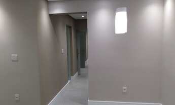 Imagem 5: 4 dormitórios, 1 suítes, 2 banheiro, 2 vagas na garagem, 102M² de Área Construída