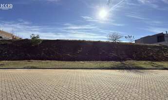 Imagem 4: 878M² de Área Construída, 878M² de Área Total