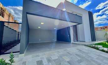 Imagem: 4 dormitórios, 4 suíte, 6 banheiro, 4