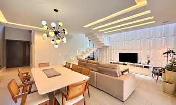 Imagem 5: 4 dormitórios, 4 suíte, 6 banheiro, 6 vagas na garagem, 420M² de Área Construída